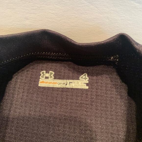 UNDER ARMOUR Boy's All-Season Gear Black Long Sleeve Shirt - Size: 4 - Picture 4 of 7